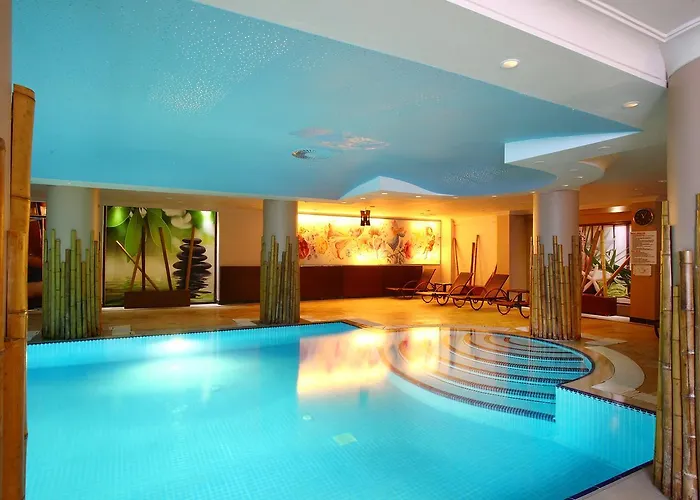 Royal Arena & Resort