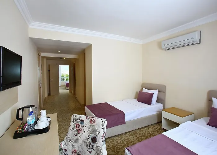 Resort Royal Arena & 5*